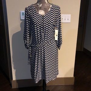 New Sz M dress